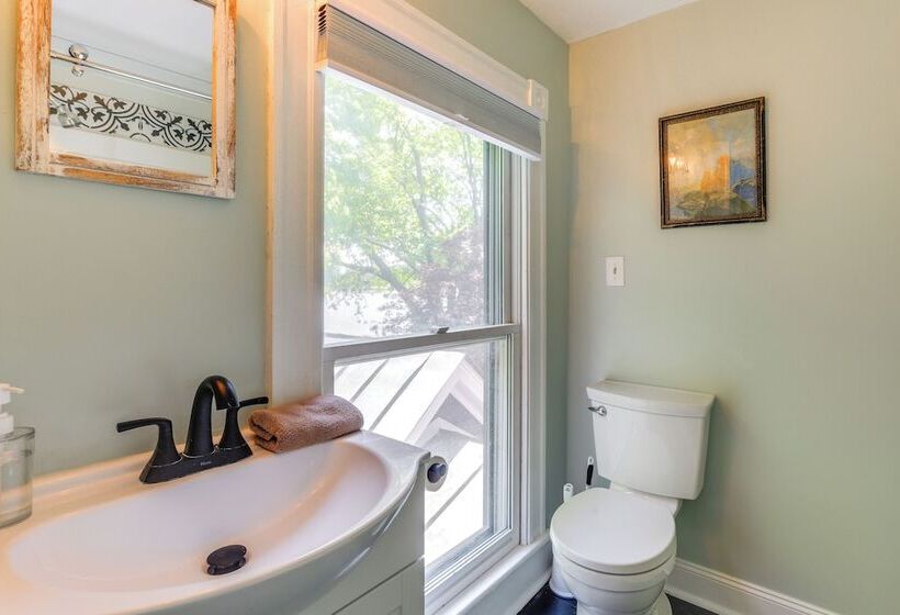 Bayfront Heathsville Home W/ Crabbing Pier!