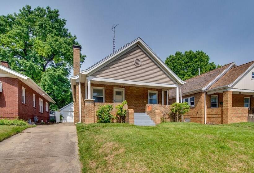 Charming Springfield Home: 2 Mi To Downtown