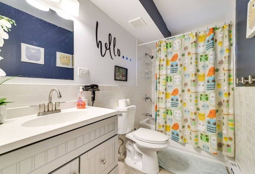 Delightful Tobyhanna Home With Game Room!