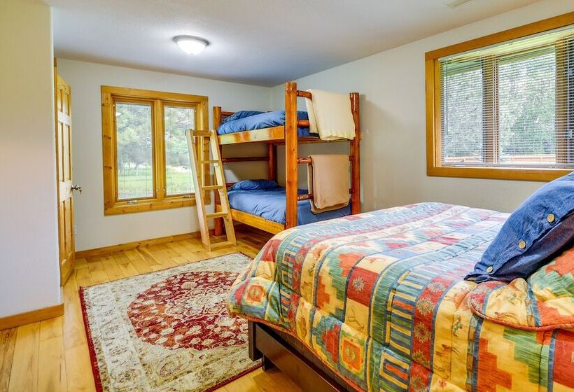 Dog Friendly Red Lodge Home W/ On Site Pond!