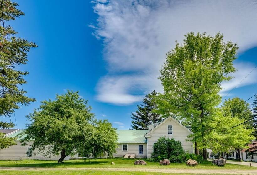 Franconia Home W/ Community Pool & River Access!