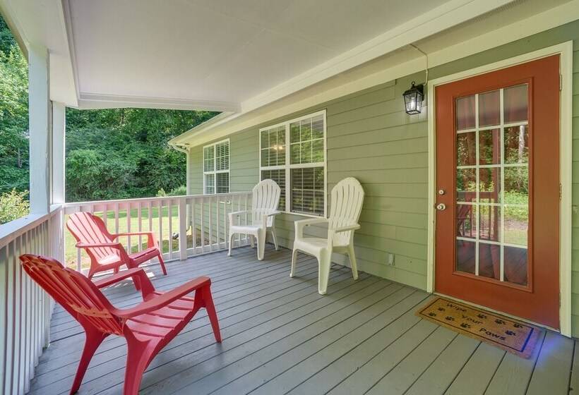 Guntersville Lake House: Dock & Boat Ramp Access!