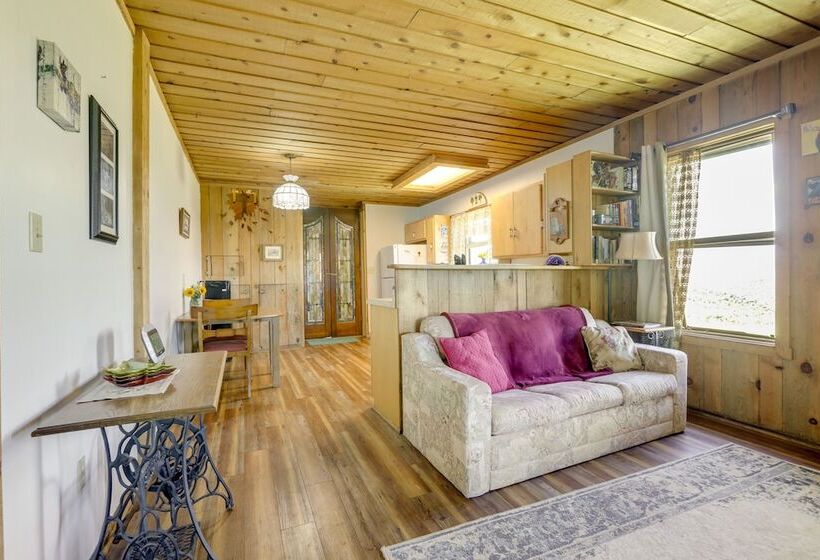 Scenic Mount Sopris View: Historic Alpine Cabin!