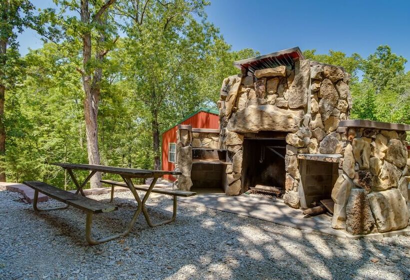 Lakefront Bull Shoals Cabin Rental: Pets Welcome!