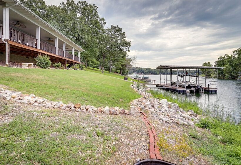 Lakefront Horseshoe Bend Home W/ Boat Dock!