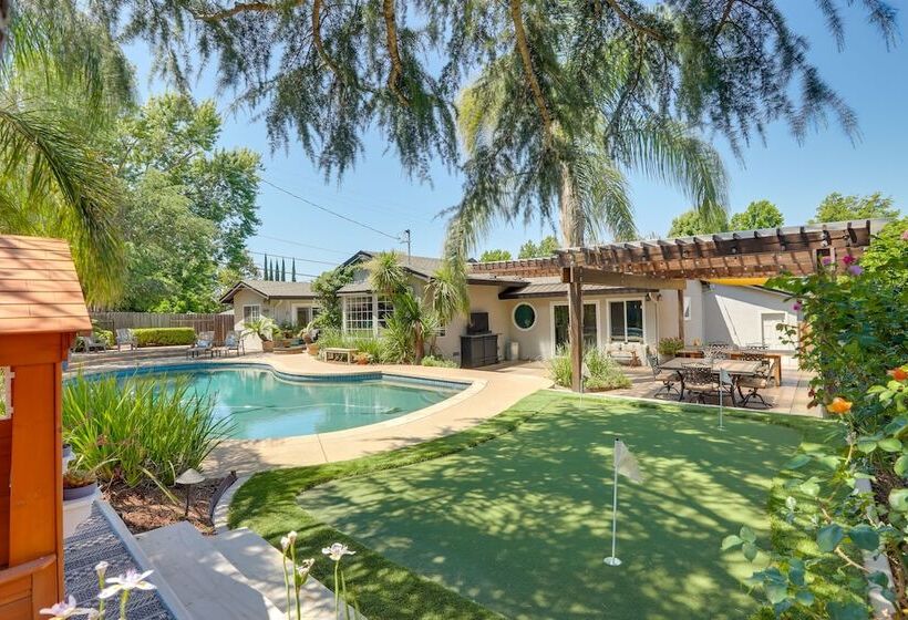 Luxury Sacramento Area Home ~13 Mi To Downtown