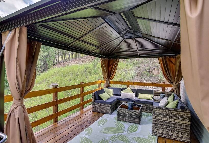 Modern Keystone Home: 4 Mi To Mount Rushmore!