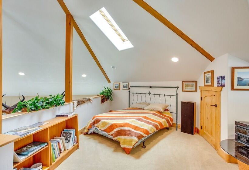 Norwood Home On 36 Acres: Hunting, Fishing & More!