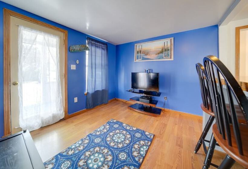 Pet Friendly Lake Erie Cottage   Walk To The Water