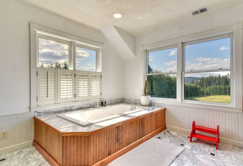 Rainier Home On 20 Acres W/ Blueberry Farm!