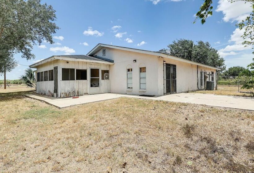 Remote Pet Friendly Harlingen House!