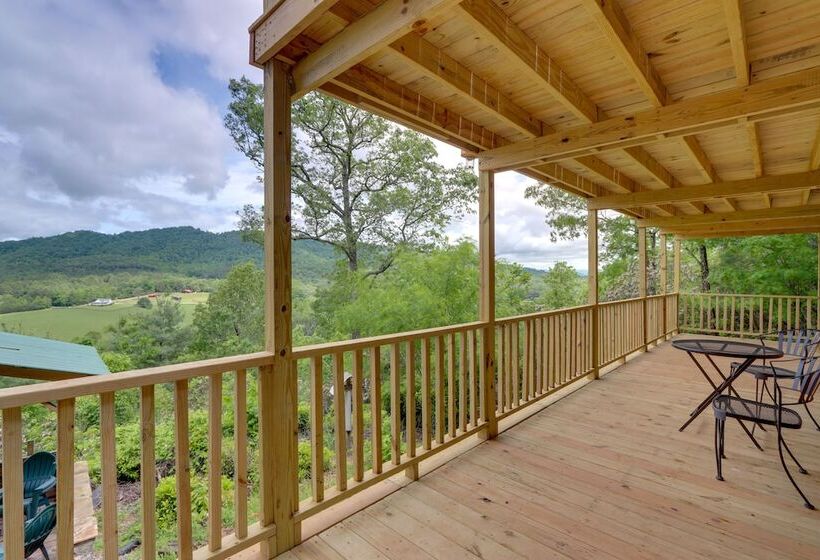 Secluded Mountain Cabin W/ Decks + Gazebo!