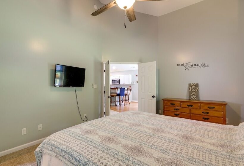 Swansboro Vacation Rental, 4 Mi To Hammocks Beach!