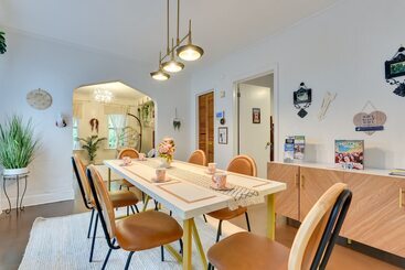 Themed New York Home ~ 2 Mi To Niagara Falls!