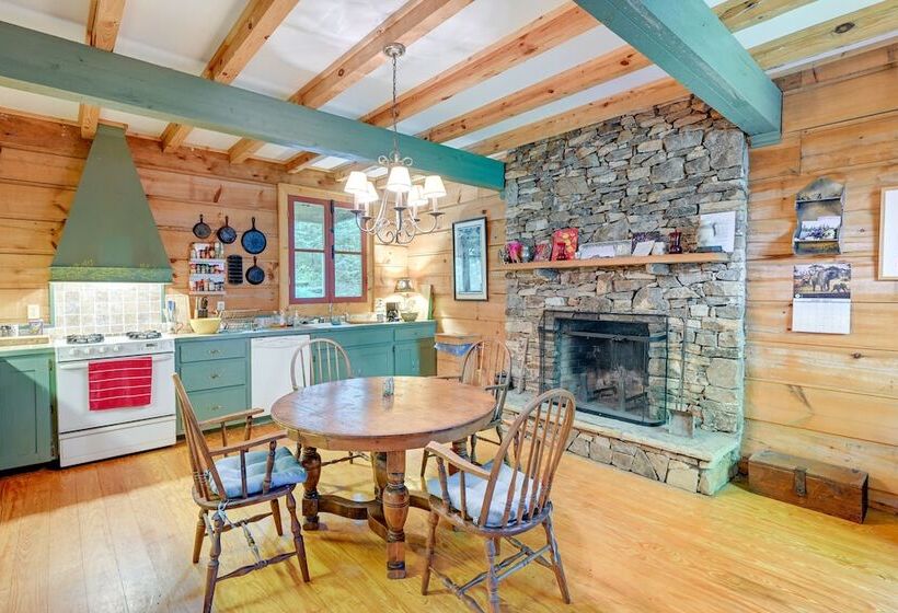 Topton Cabin W/ Hot Tub   6 Mi To Nantahala Lake!