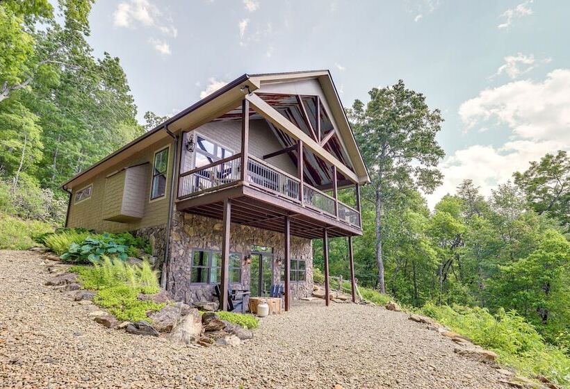 Unique Burnsville Home W/ Mountain Views + Deck!