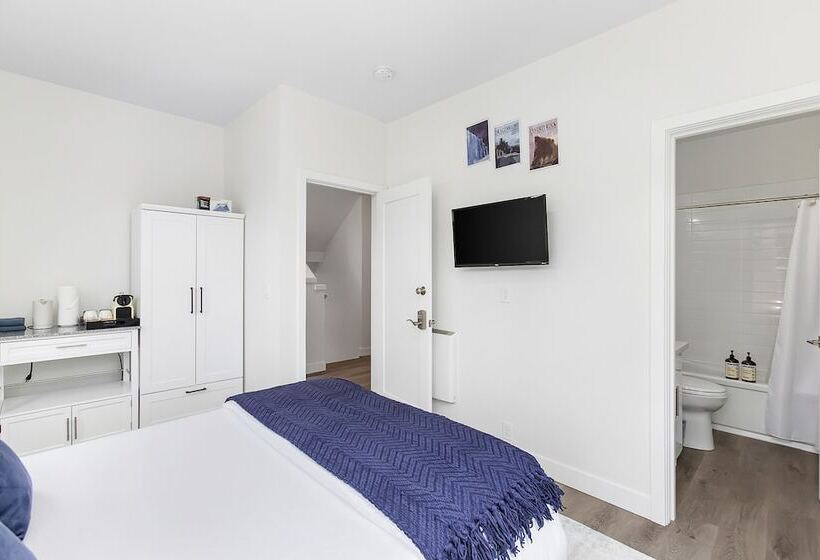 هاستل The Golden Lion Sweet Suite