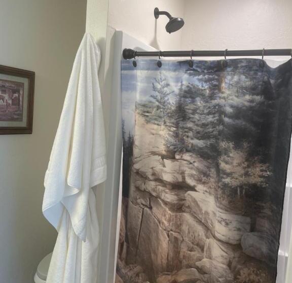 تختخواب و صبحانه Bryce Canyon Country Inn