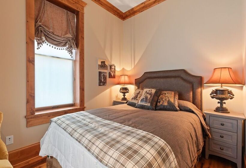 مسافرخانه The Kleemann House