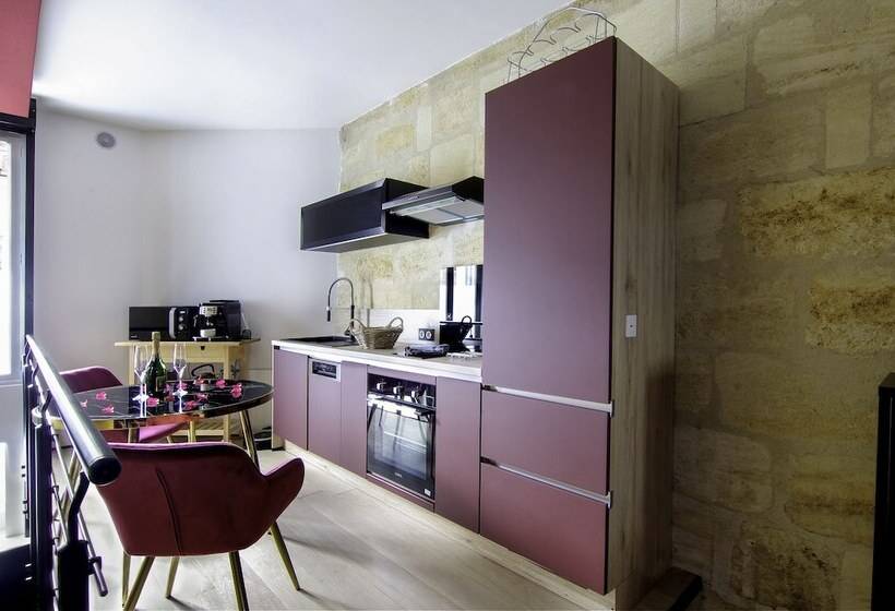 هتل 26 Rue Du Grand Maurian