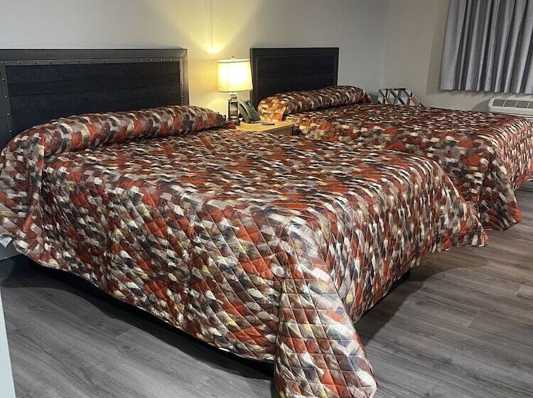 فندق Hamburg Inn & Suites