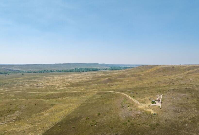 فندق ريفى Cheyenne River Ranch With Hot Tub