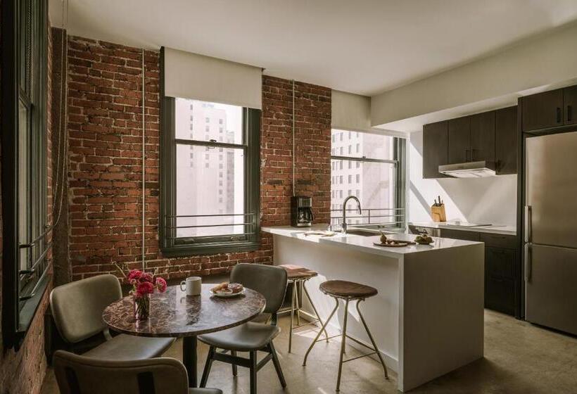 فندق Sonder The Winfield