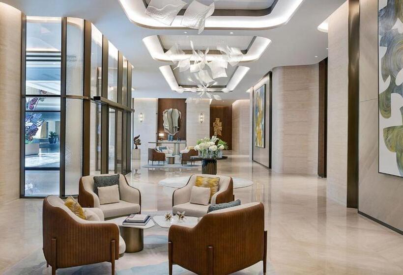 هتل The St. Regis Riyadh