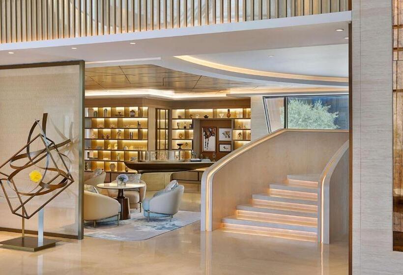 هتل The St. Regis Riyadh