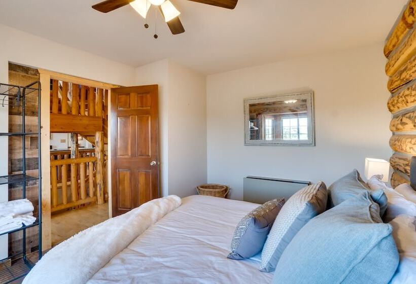Heated Pool + Mtn Views: Log Cabin In Parker!