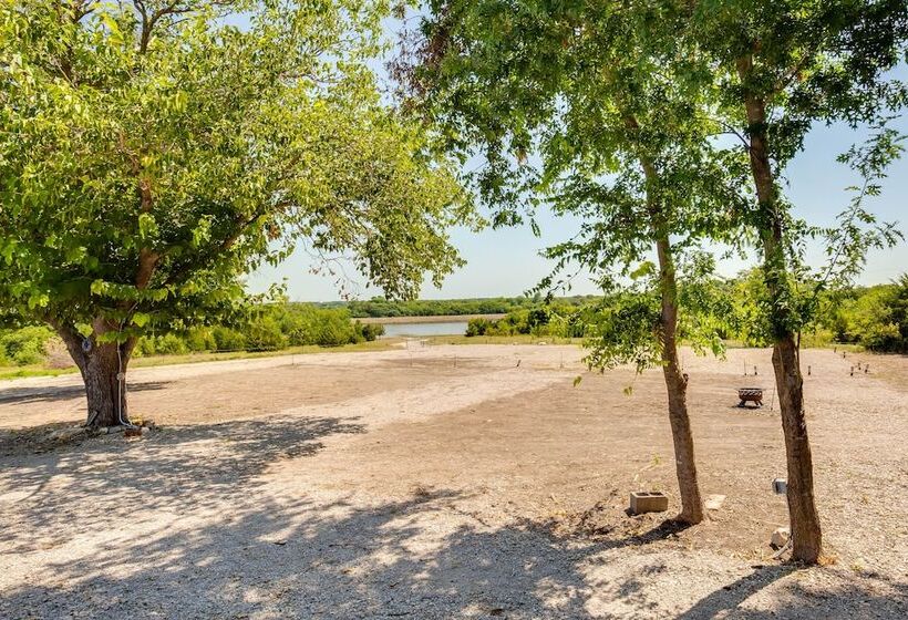 Mckinney Ranch Home W/ Patios + Lake View!