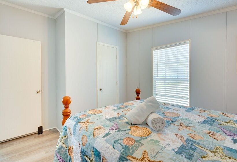 Panama City Home W/ Private Pool, Walk To Beaches!