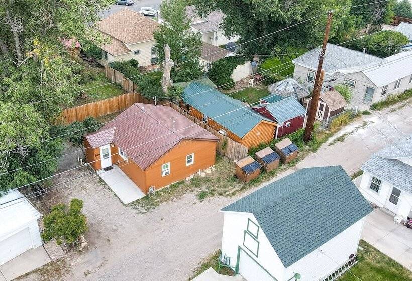 Quaint Cody Cottage W/ Grill: Walk To Downtown!