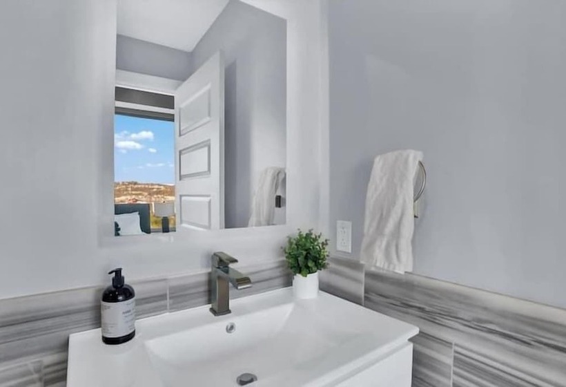 Two Posh Cozysuites Ppg Paints Arena
