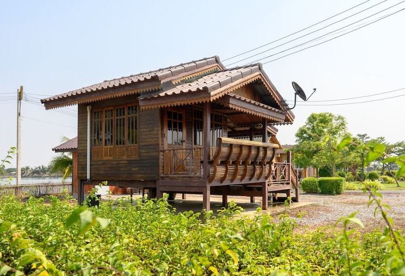 فندق Beung Sampathuan Nakornchaisri Resort