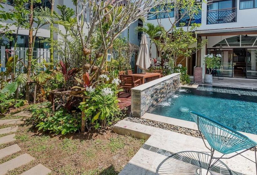 فندق Coco Paradiso Phuket