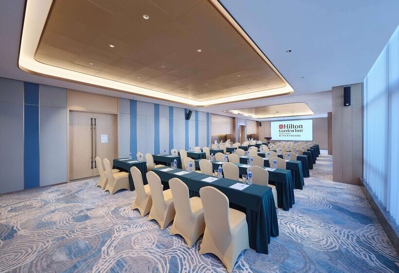 Отель Hilton Garden Inn Xiamen Tong'an