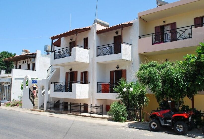 هتل Koula Apartments