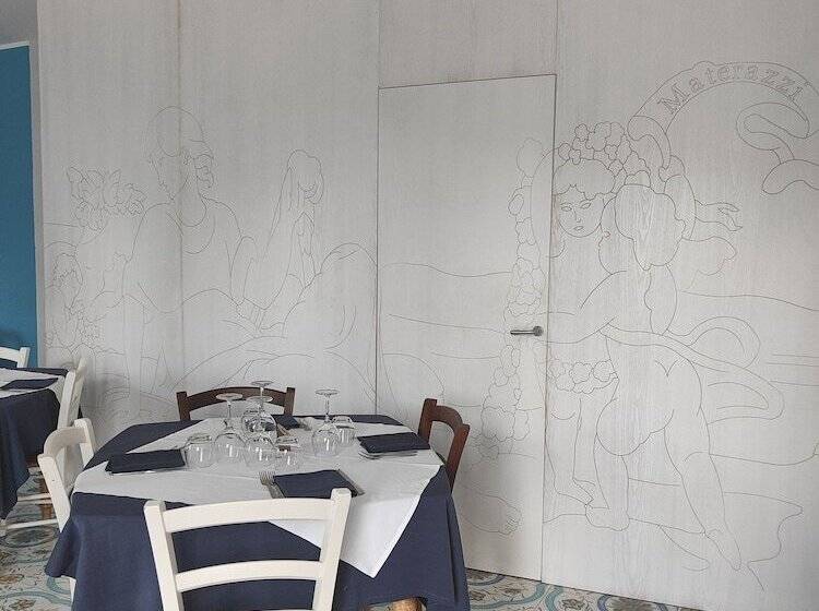 田舎風ホテル Serramezzana