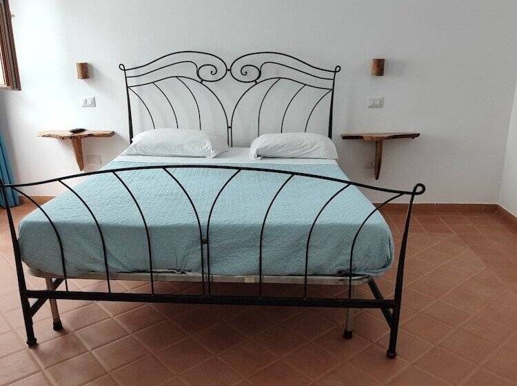 田舎風ホテル Serramezzana