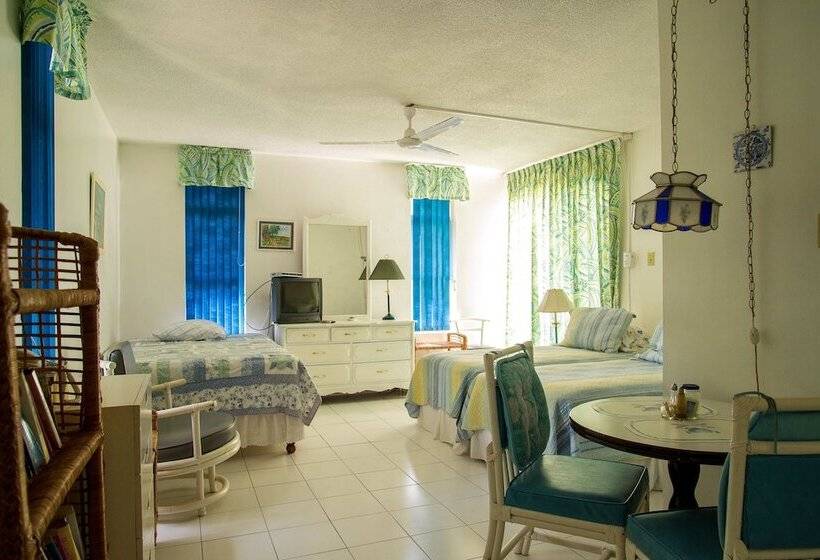هتل Sky View Beach Studio   Montego Bay Club