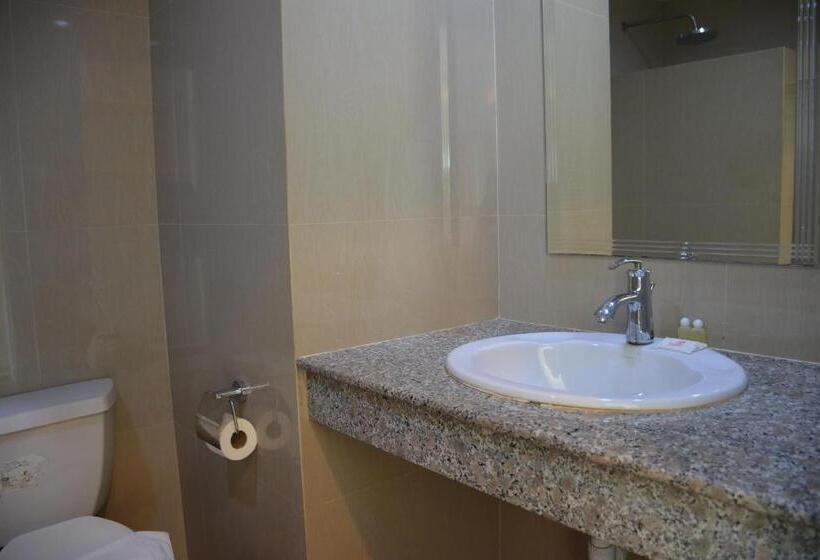 Hotel The Base Hua Hin