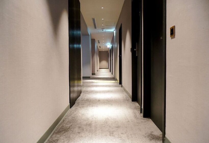 Meworld Hotel Taipei Main Station