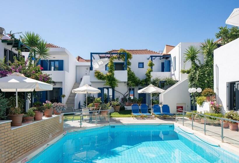 Konaki Studios & Apartments