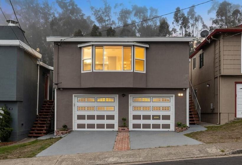 بنسيون 67 Alta Vista Way