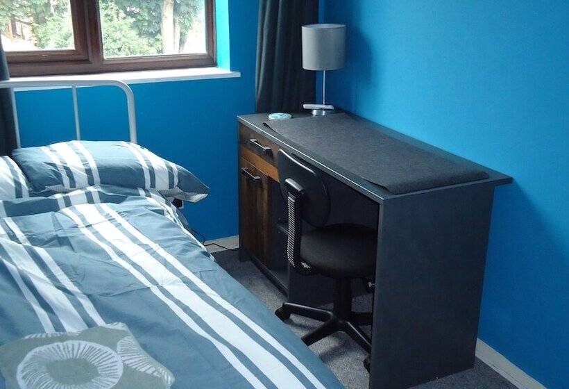 레지던스 3 Bed House Mkt Deeping   Nr Peterborough Stamford