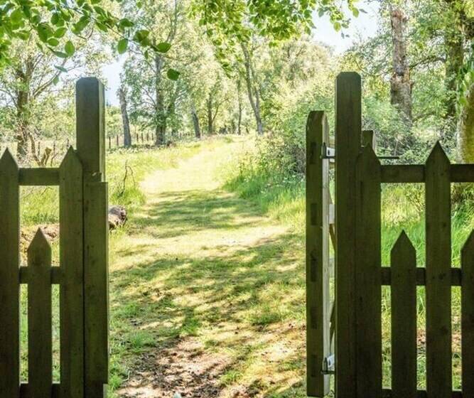 إقامة Charming 7 Bed Estate House Near Gleneagles