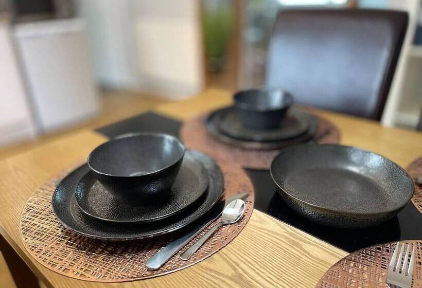 إقامة Cozy 2 Bed Cottage In Merthyr, 5 Mins To Bike Park