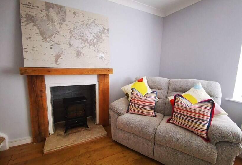 إقامة Cozy 2 Bed Cottage In Merthyr, 5 Mins To Bike Park