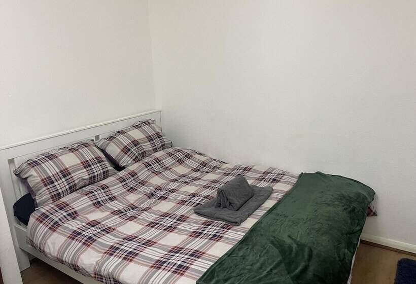 레지던스 Great 5 Bed Wembley Home 25min From Central London